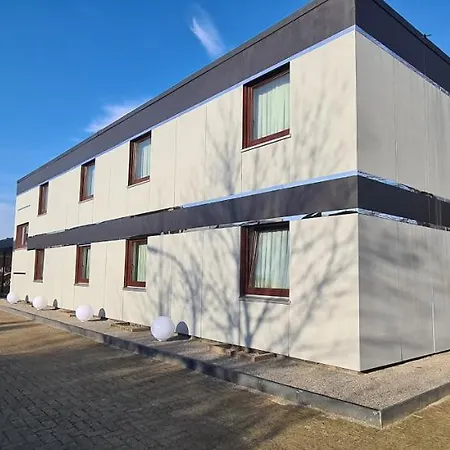 Otel Zur Riede Bei Bremen 3*