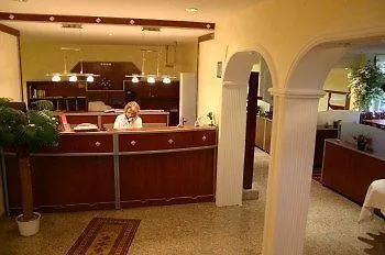 Otel Zur Riede Bei Bremen 3*